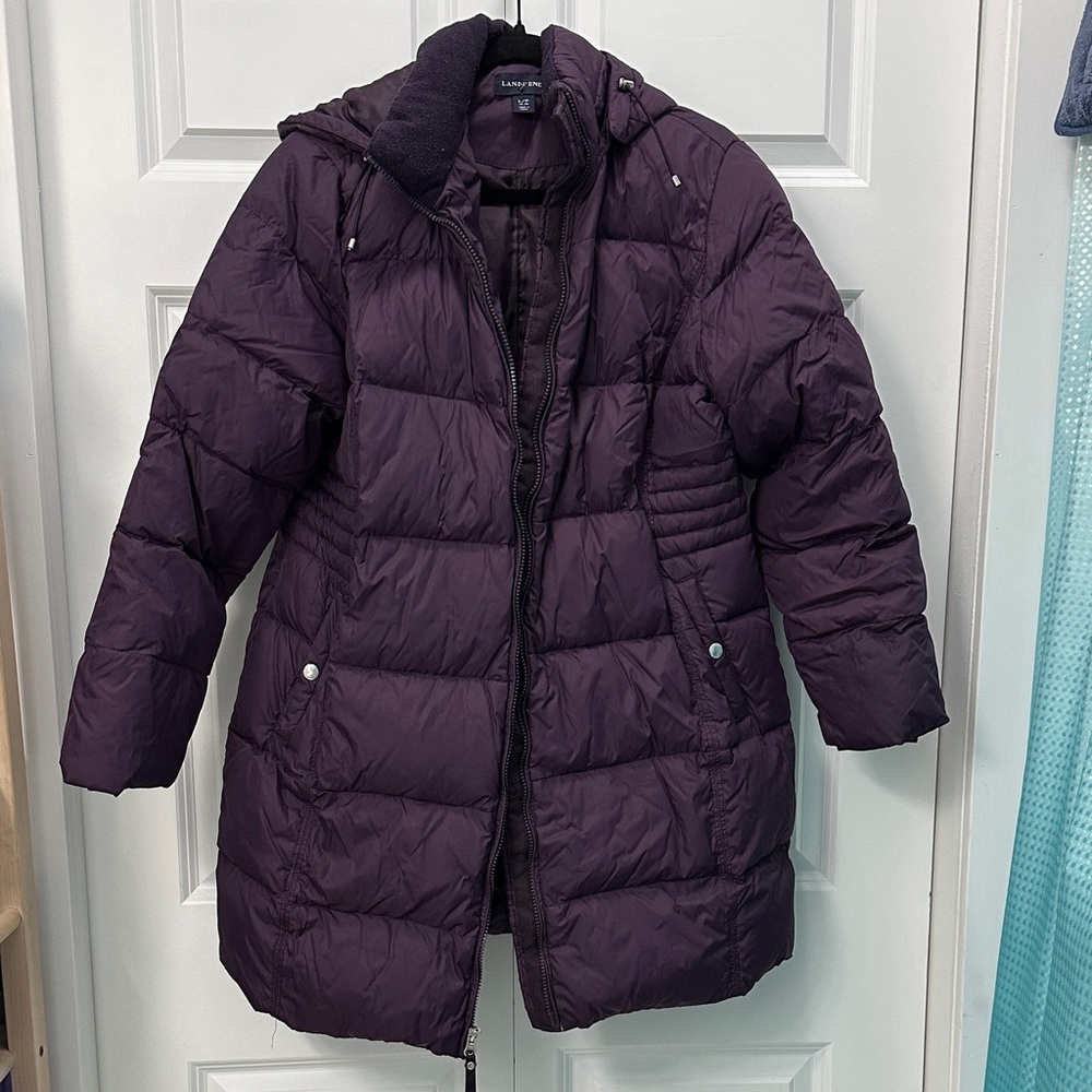 Lands’ End Women’s Petite L Down Puffer Removable Hood Dark Purple Eggplant
